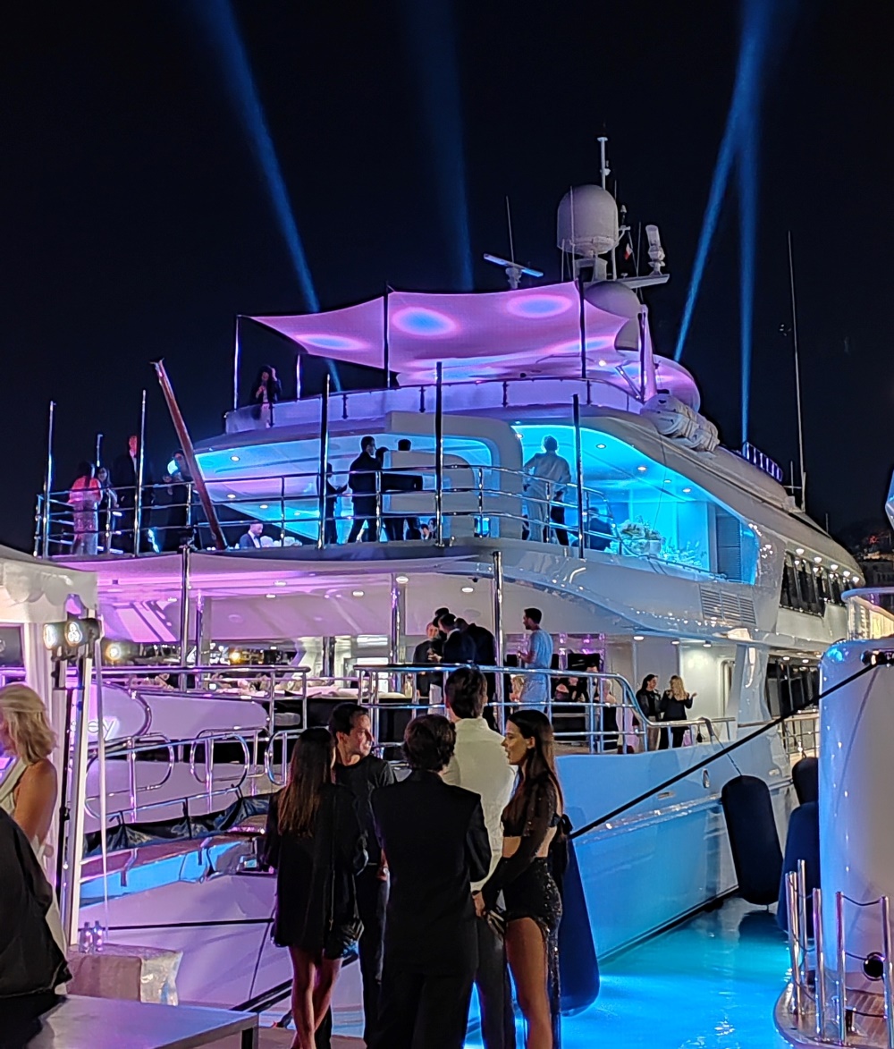 Yacht Party Uplighting - Cannes, Antibes, Monaco, St Tropez, French Riviera